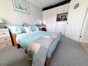 Bedroom- click for photo gallery